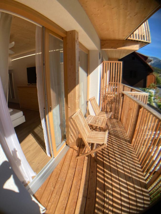 Seehotel Am Hallstaettersee Modern Rooms Обертраун Екстериор снимка